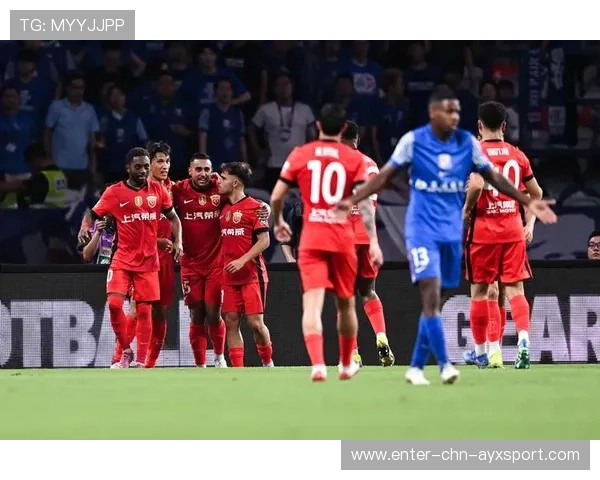 上海海港双子星身价暴涨，维塔尔莱昂纳多统治中超外援榜