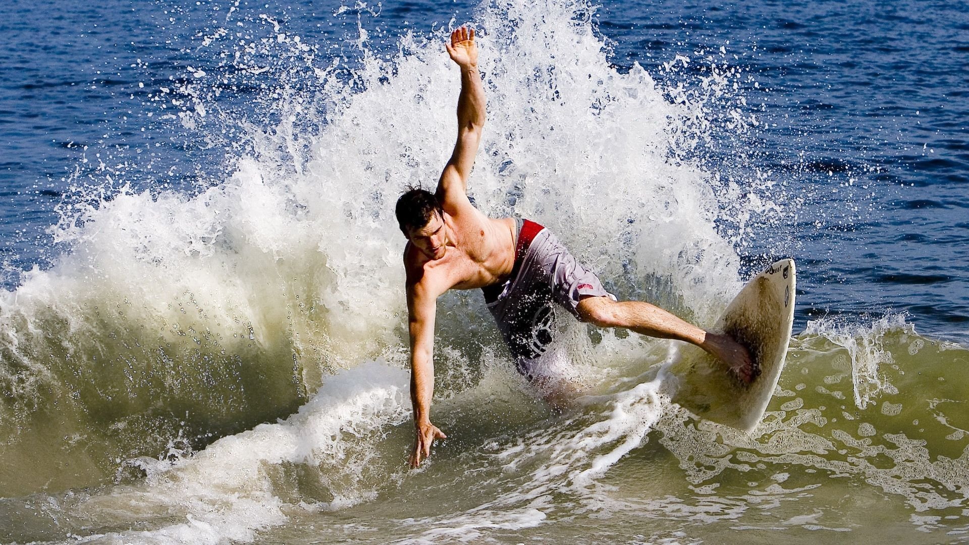 “传奇瞬间:史上最精彩的十场比赛集锦”,十大传奇中单选手