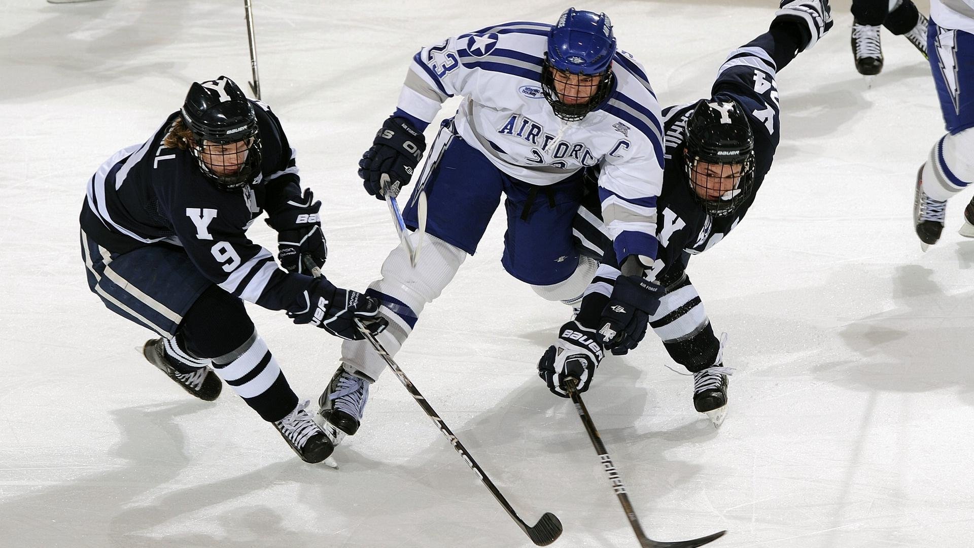 【震撼】伊朗雪地“吊射”惊呆裁判，全场沸腾